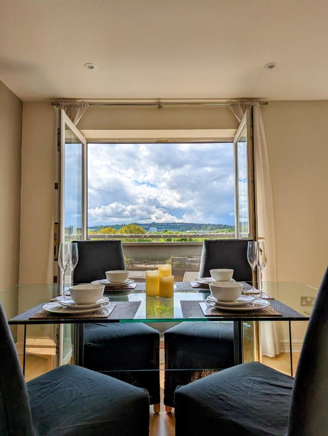 Quayside Apartment With Riverside Views & Parking Newcastle upon Tyne Buitenkant foto
